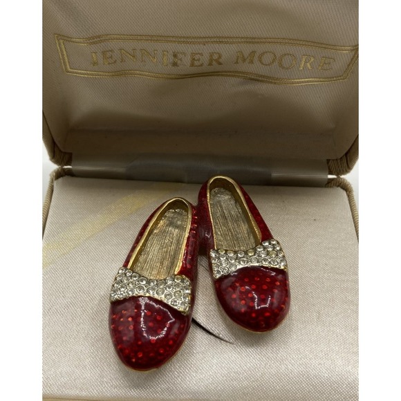 Vintage Wizard of Oz Ruby Shoes Pin/Brooch by Jennifer Moore/ Original Box - Picture 1 of 7